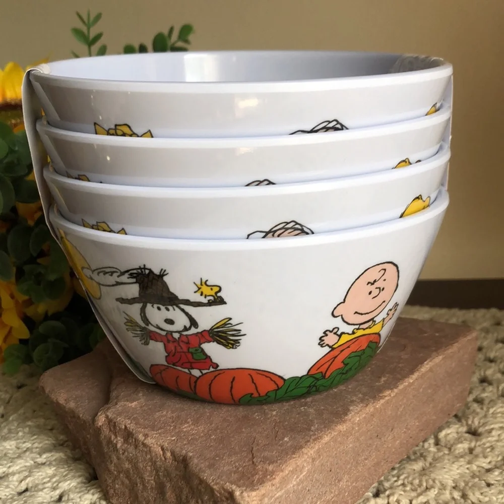 Peanuts HALLOWEEN Melamine Snack Bowls
